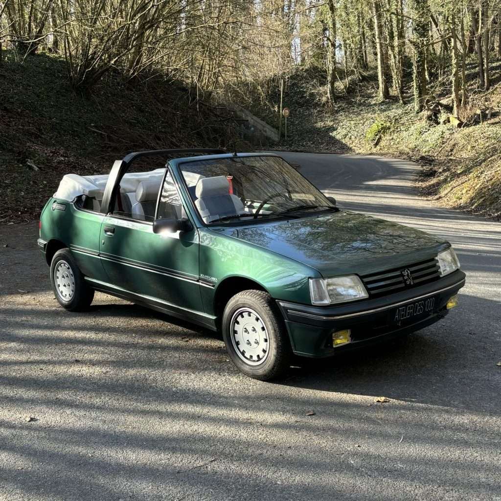 Peugeot 205