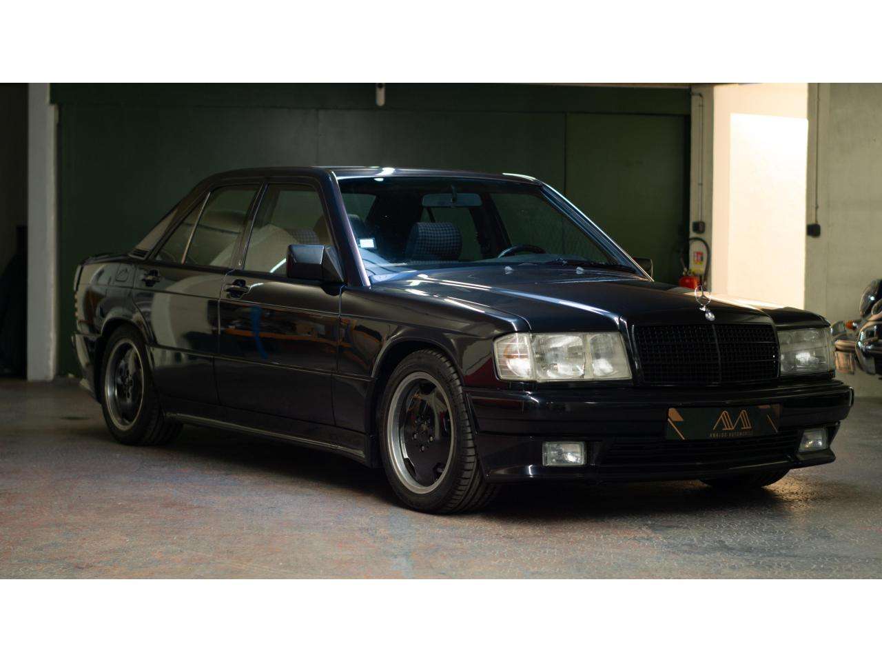 Mercedes-Benz 190 E