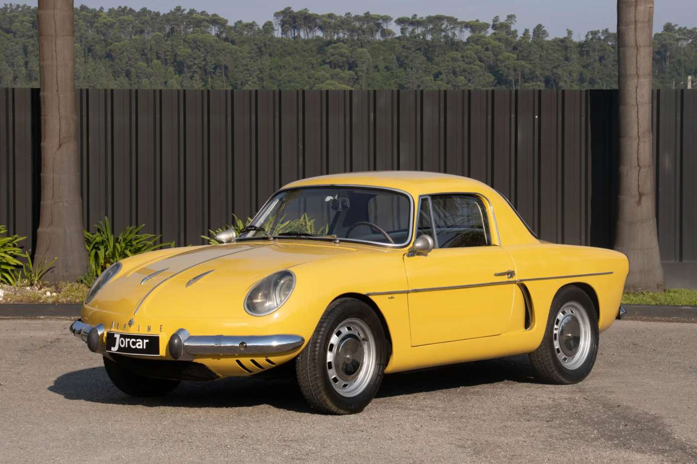 Alpine A 108