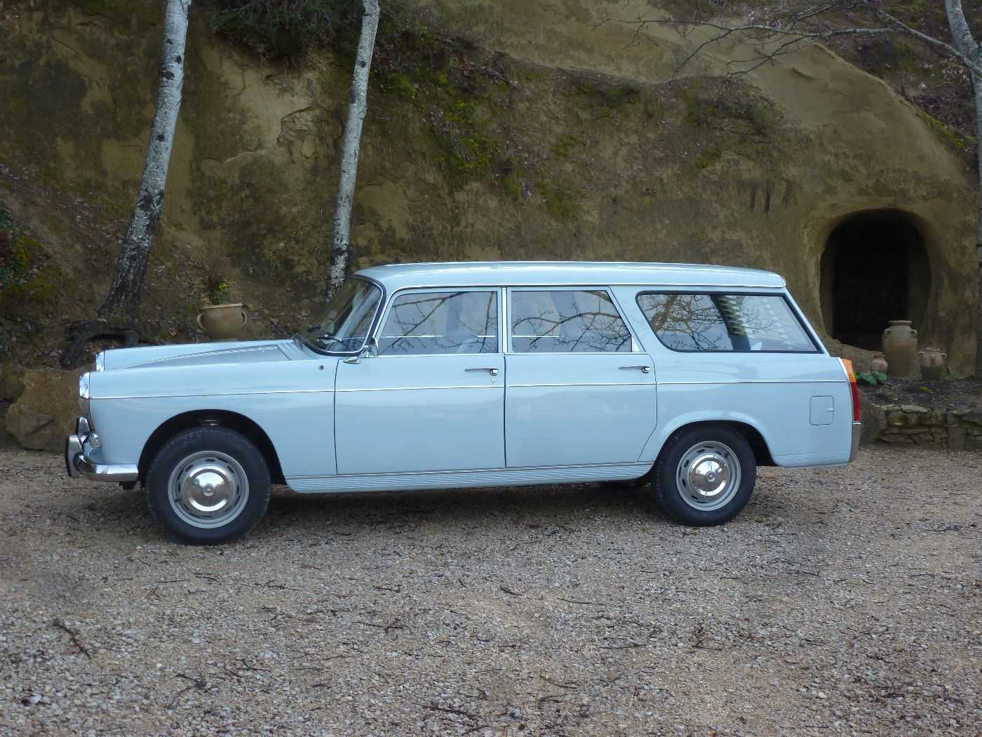 Peugeot 404