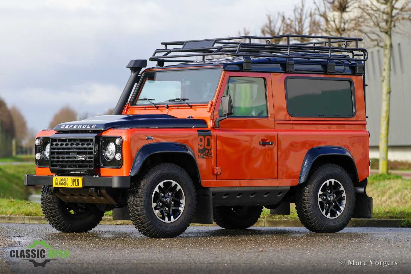 LandRover Defender