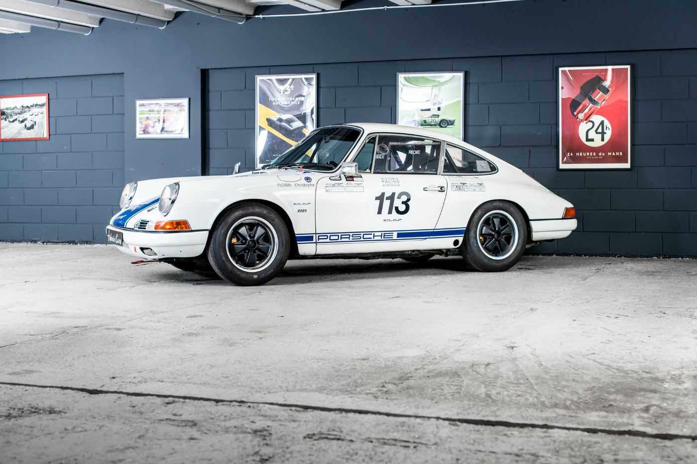 Porsche 911