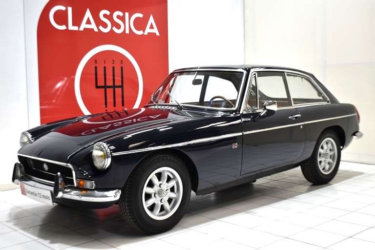 MG B GT