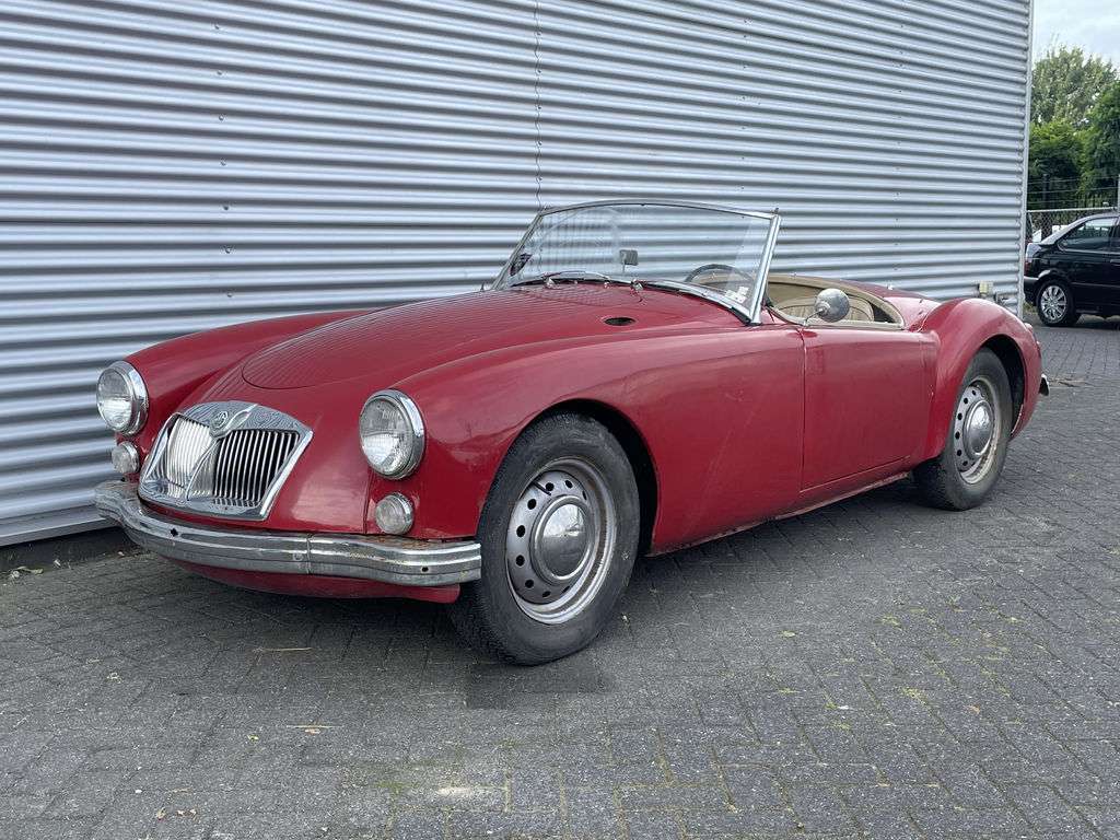 MG A