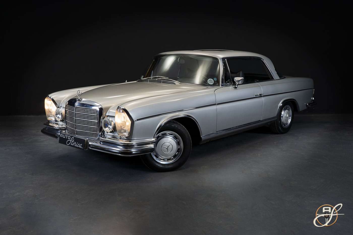 Mercedes-Benz SE