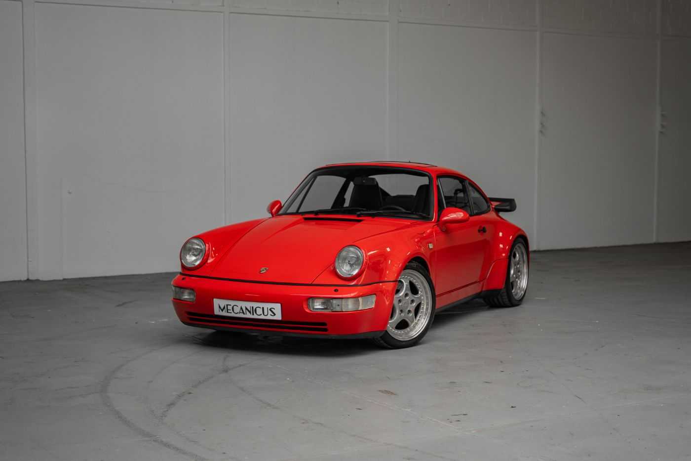Porsche 964
