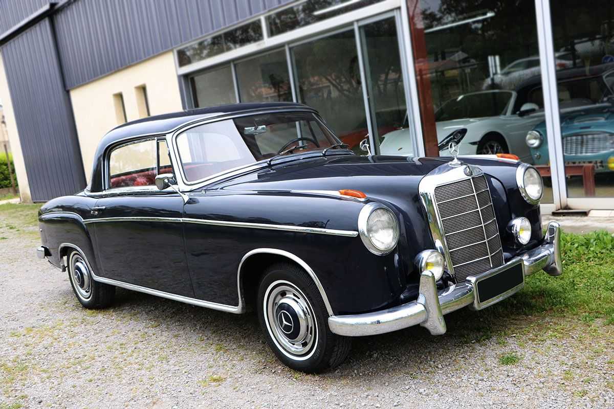 Mercedes-Benz Ponton