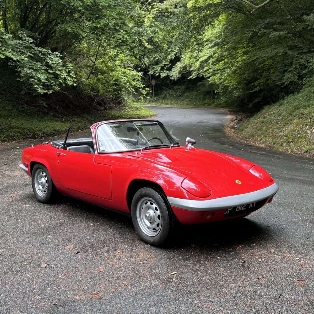 Lotus Elan