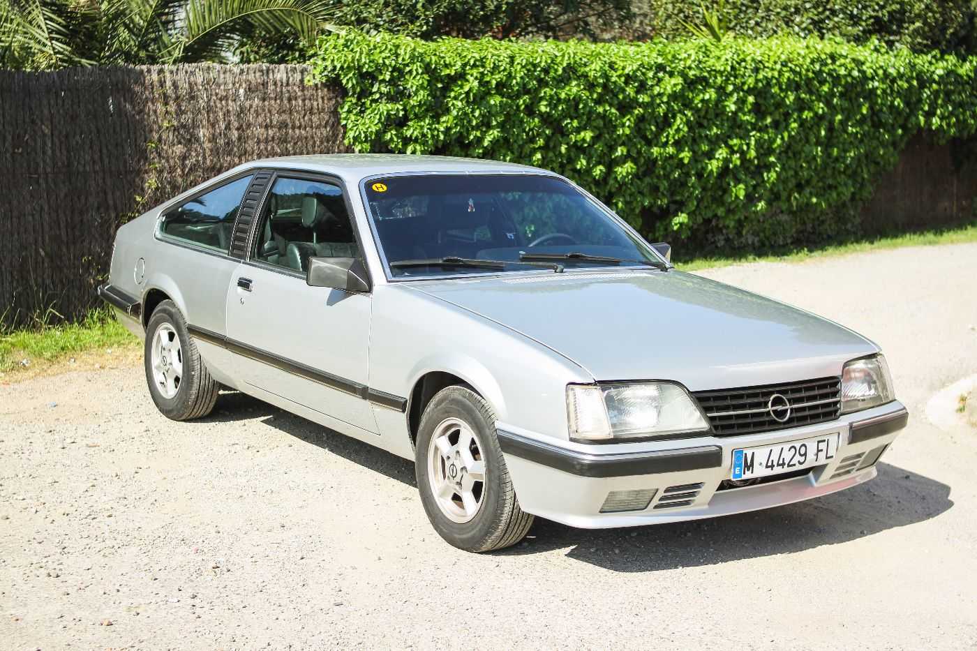 Opel Monza