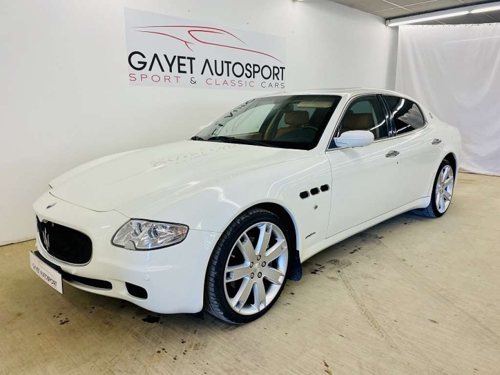 Maserati Quattroporte