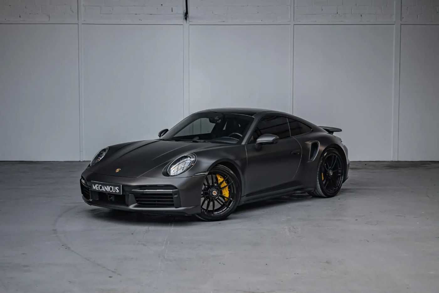 Porsche 992