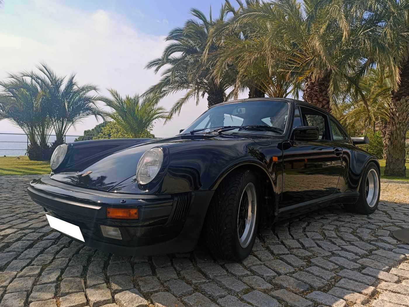 Porsche 930