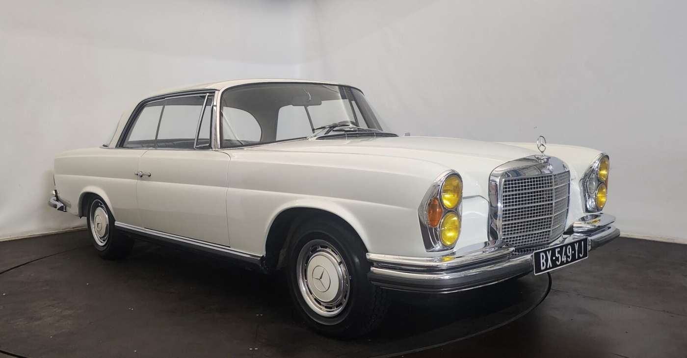 Mercedes-Benz SE