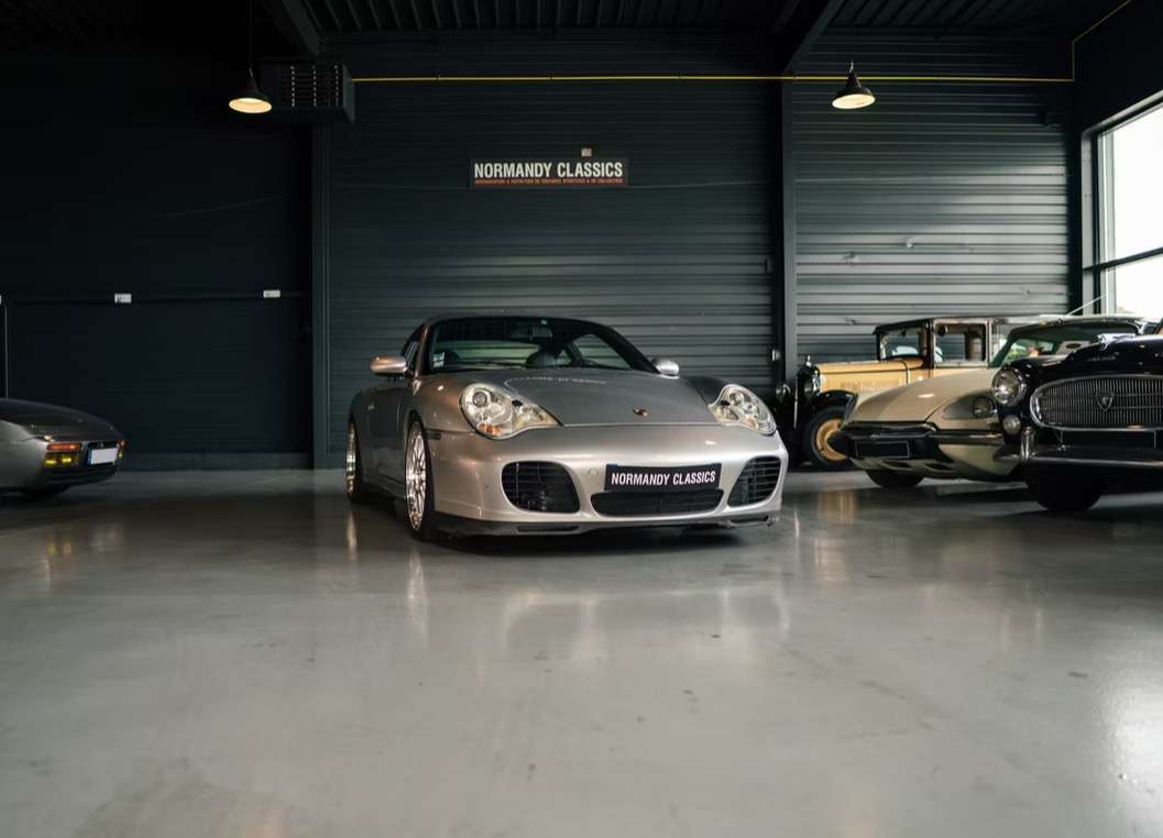 Porsche 996