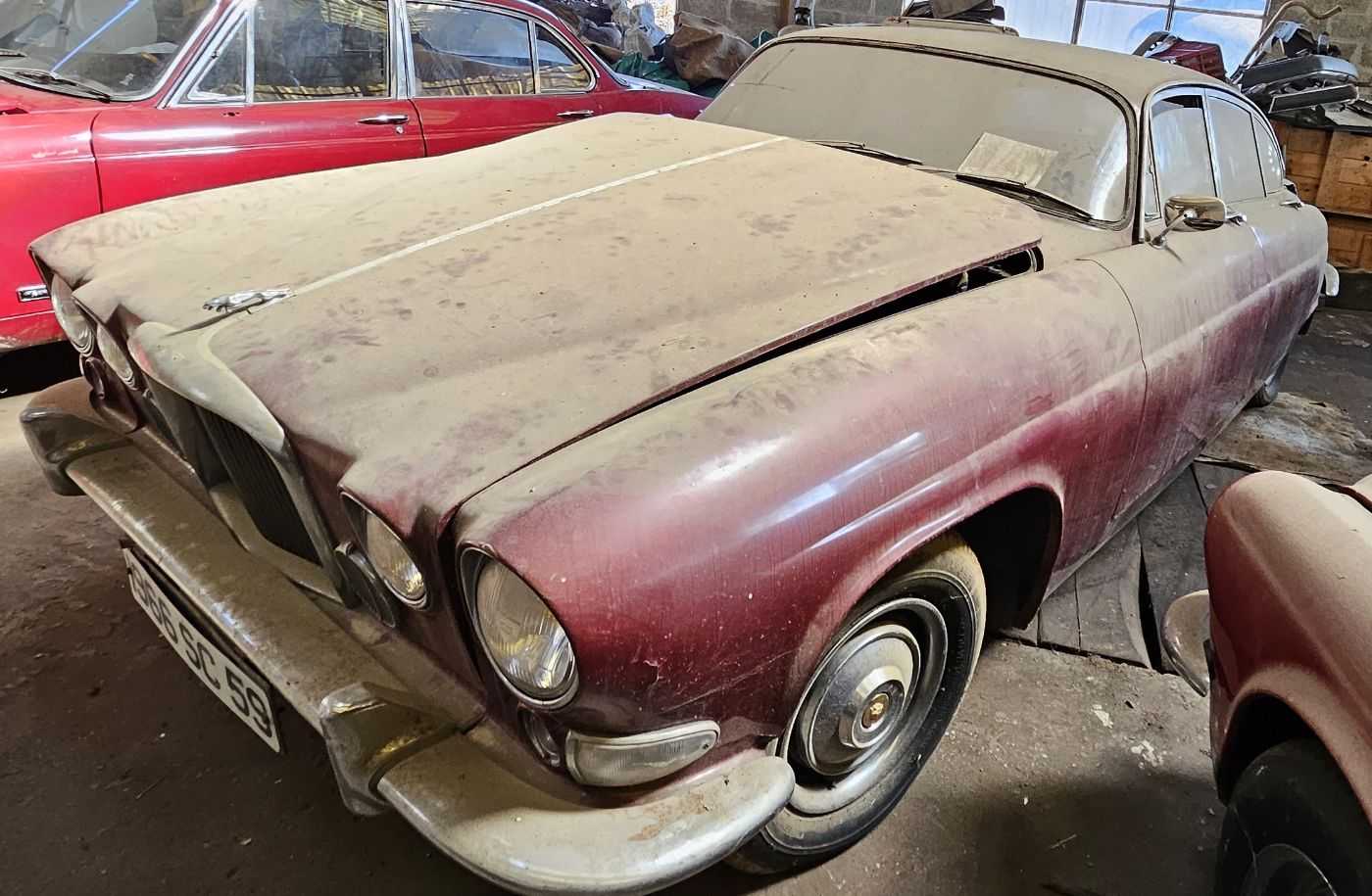 Jaguar MK 10