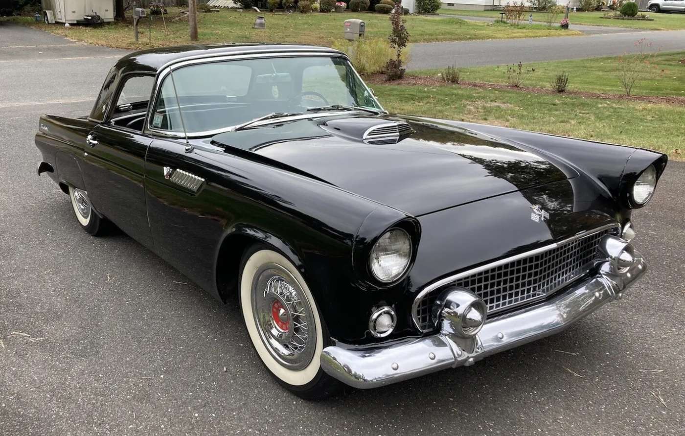 Ford Thunderbird