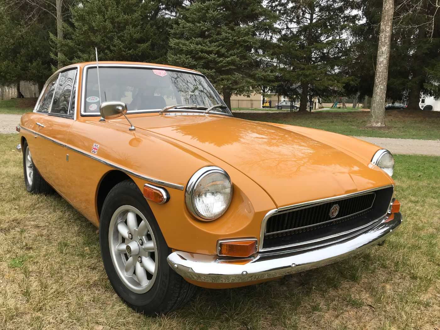 MG B GT