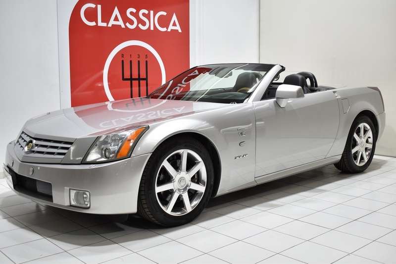 Cadillac XLR