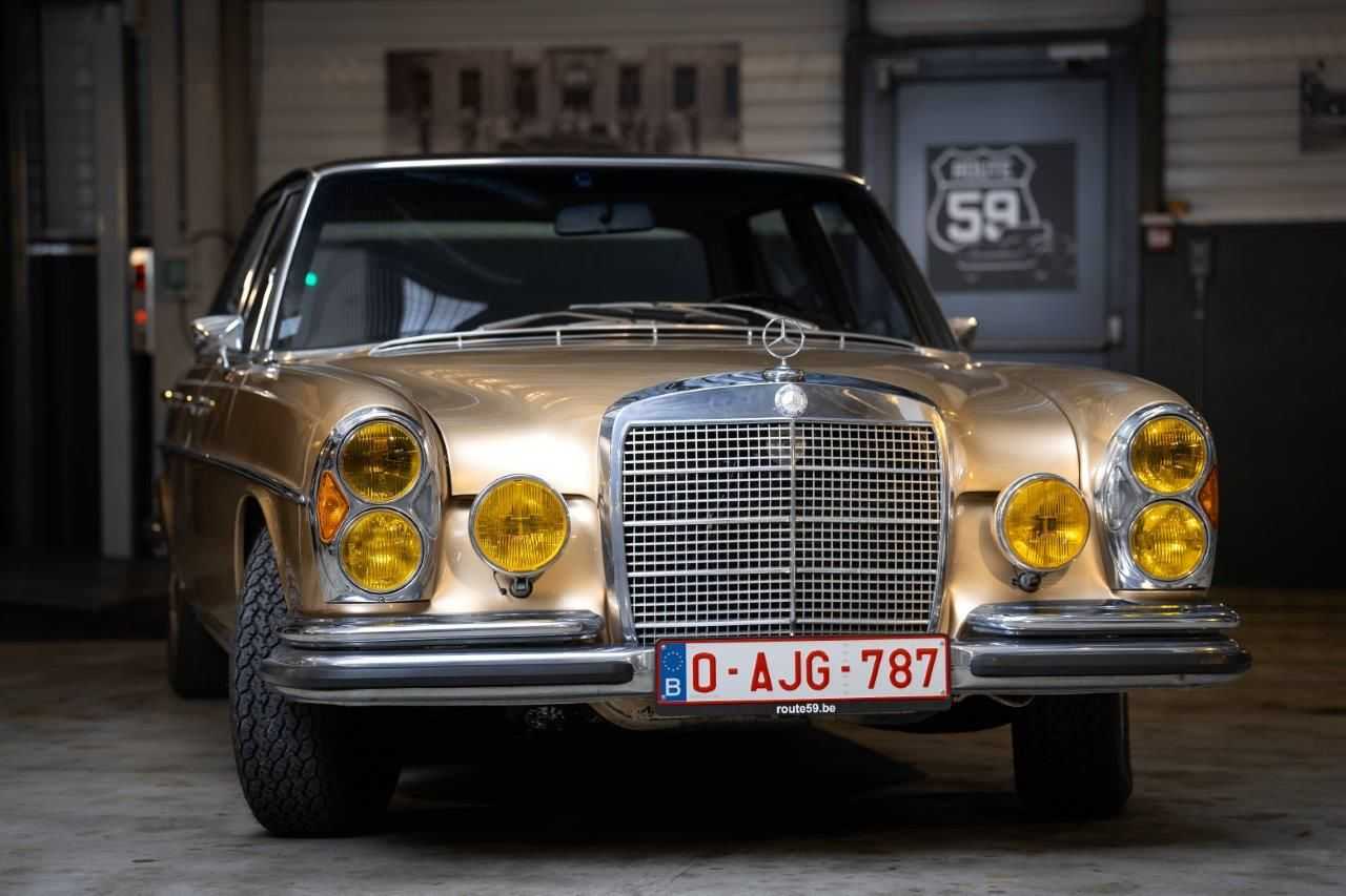 Mercedes-Benz SEL