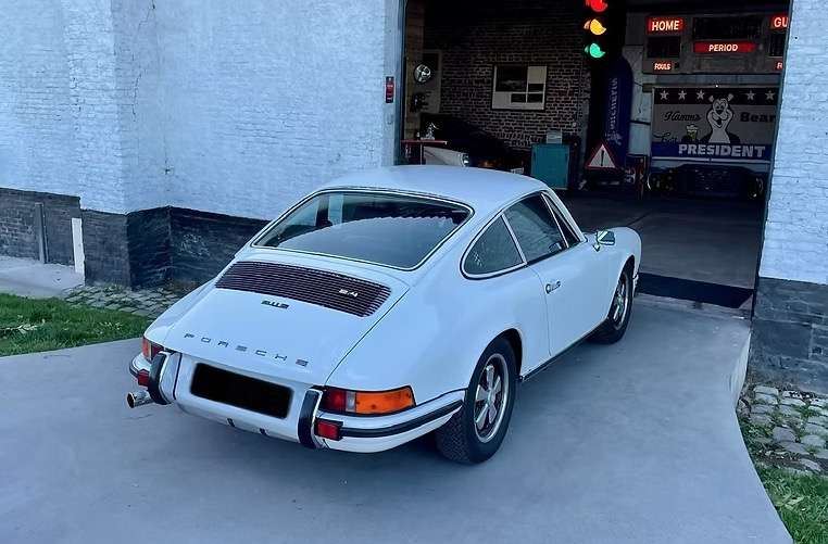 Porsche 911
