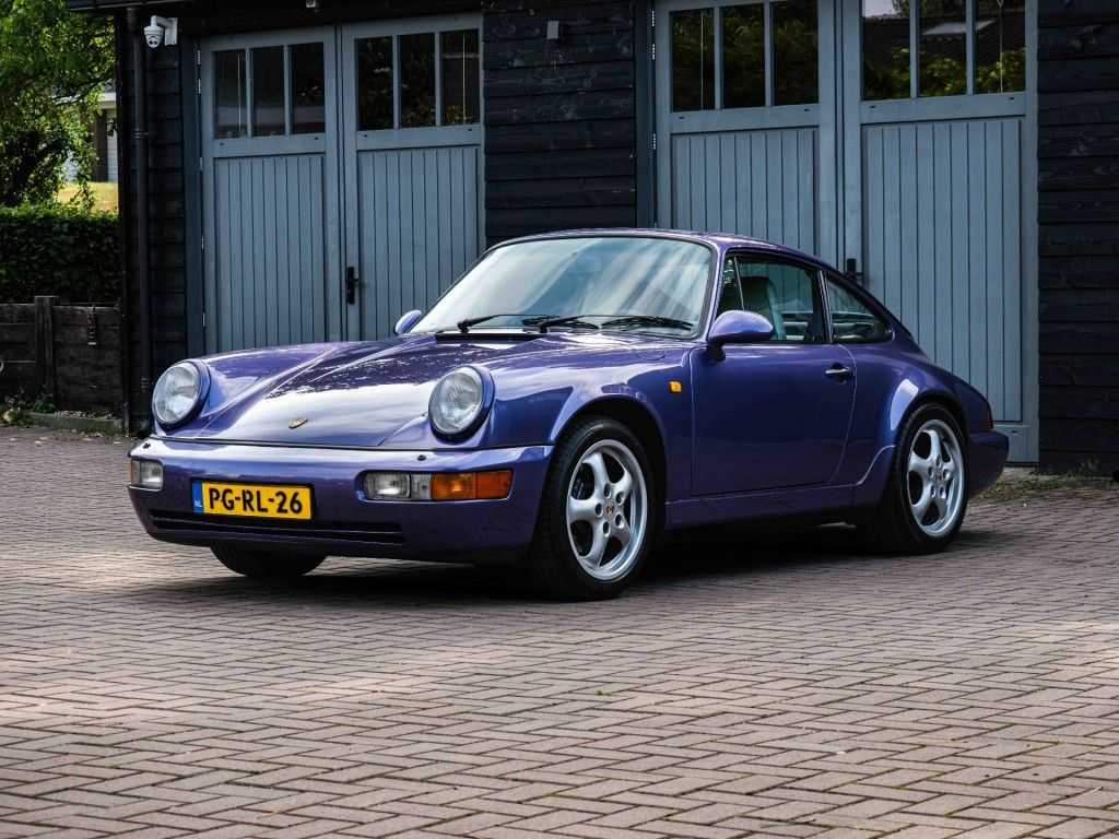 Porsche 964