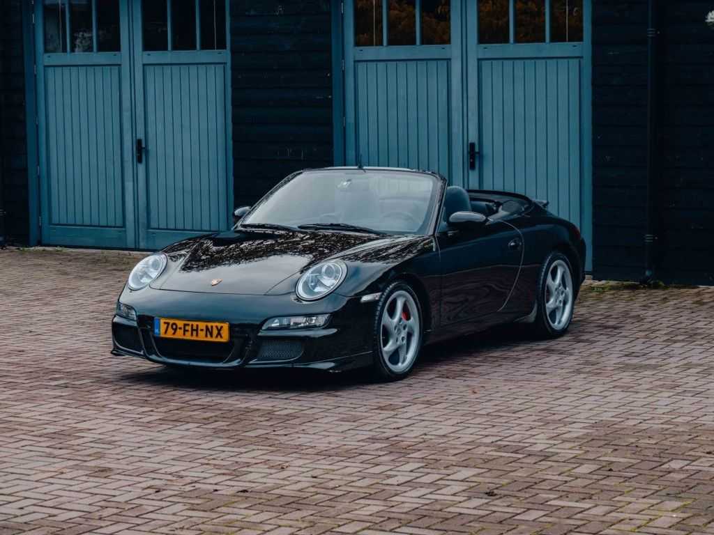 Porsche 996