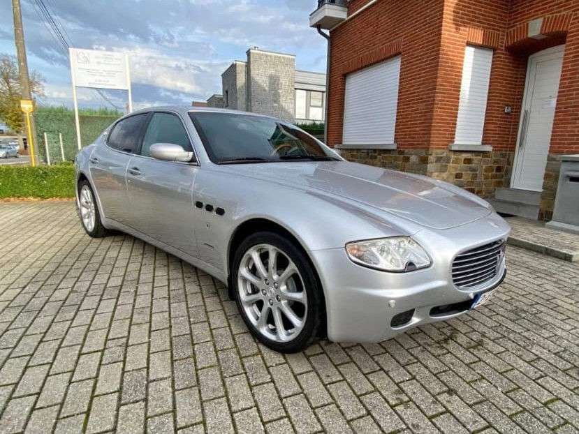 Maserati Quattroporte