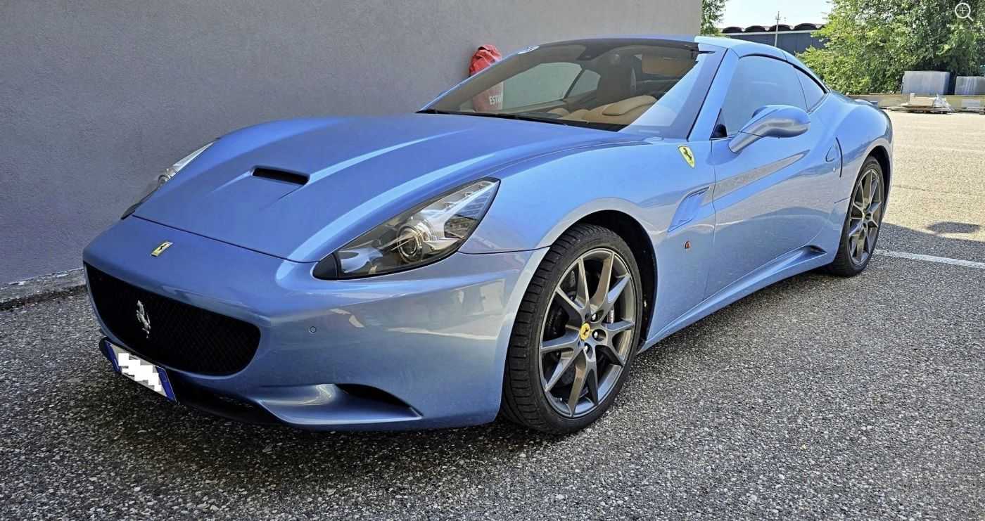 Ferrari California
