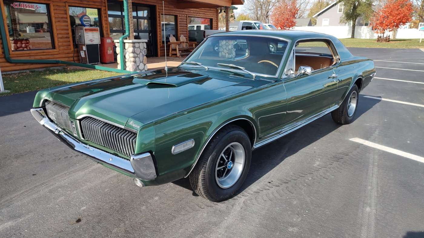 Mercury Cougar