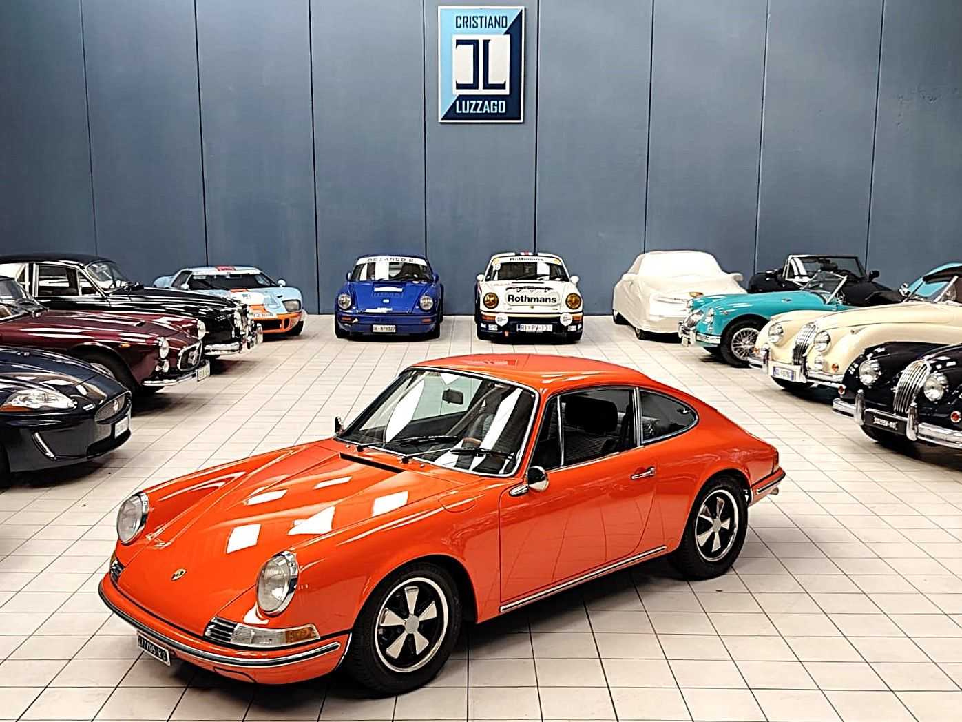 Porsche 911
