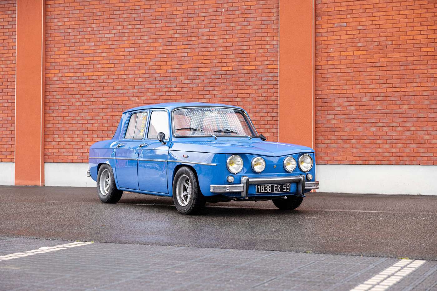 Renault R8