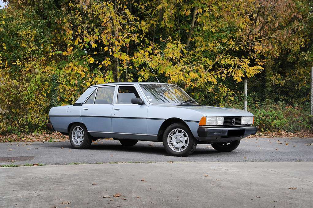 Peugeot 604