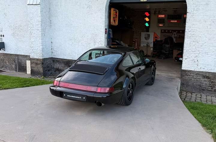 Porsche 964