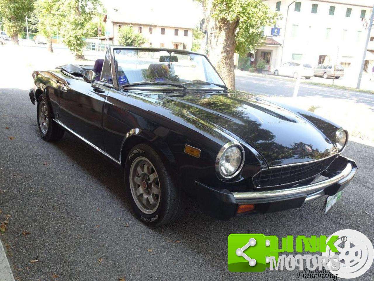 Fiat 124 Spider