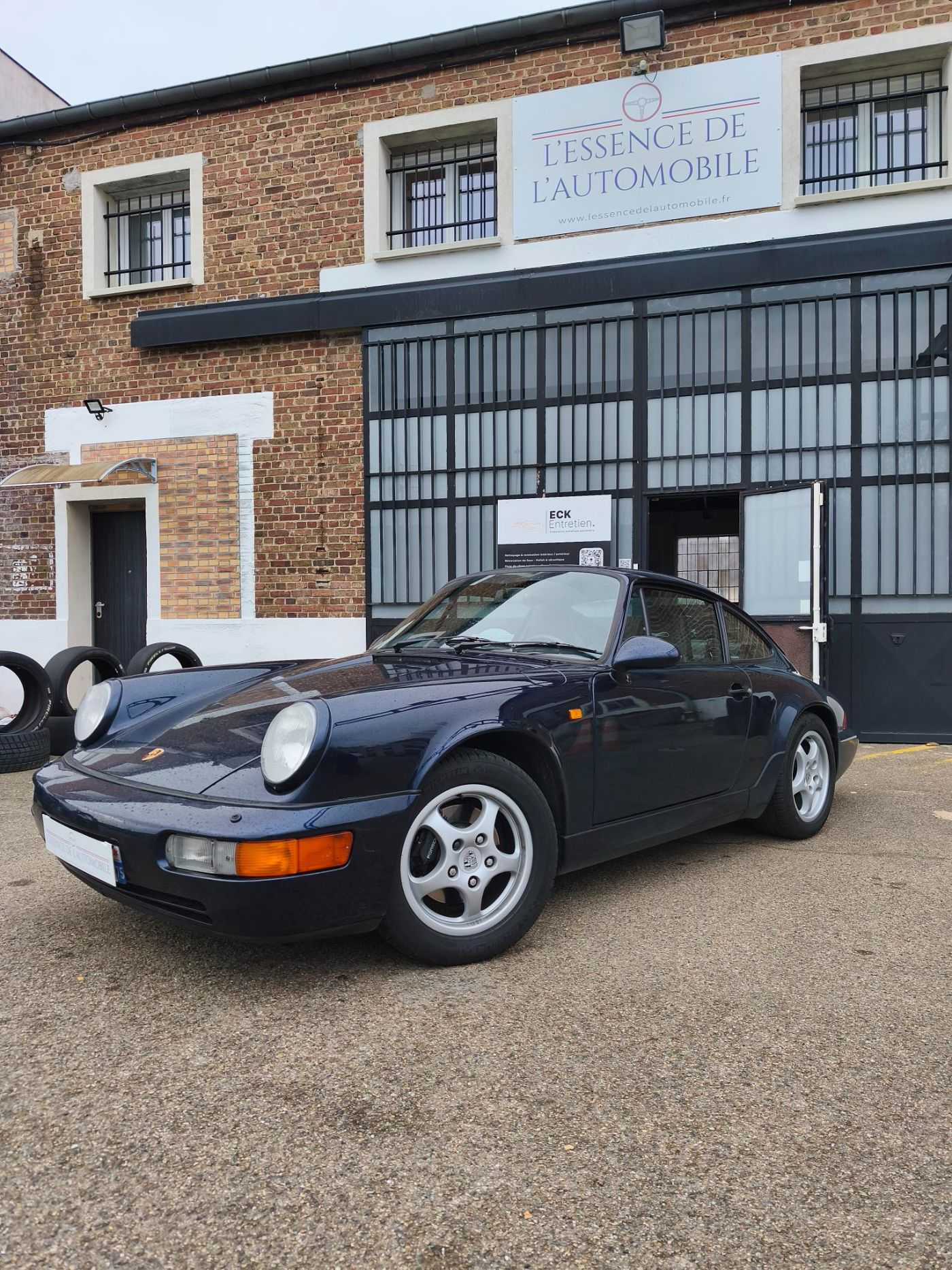 Porsche 964