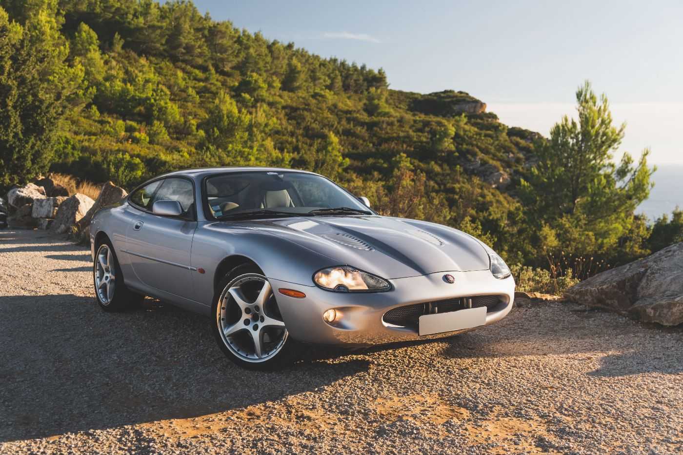Jaguar XKR