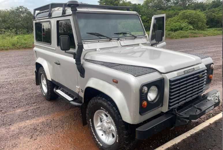 LandRover Defender