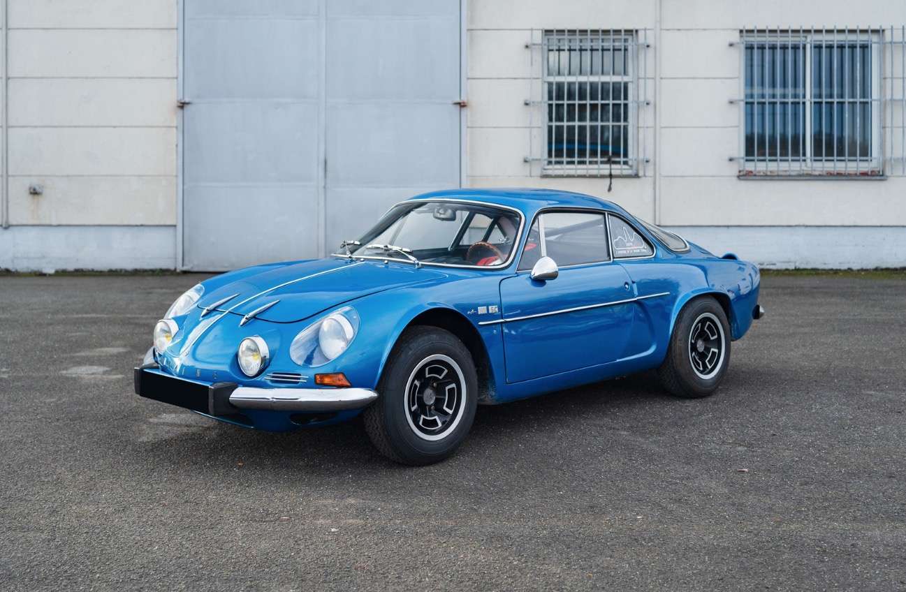 Alpine A 110