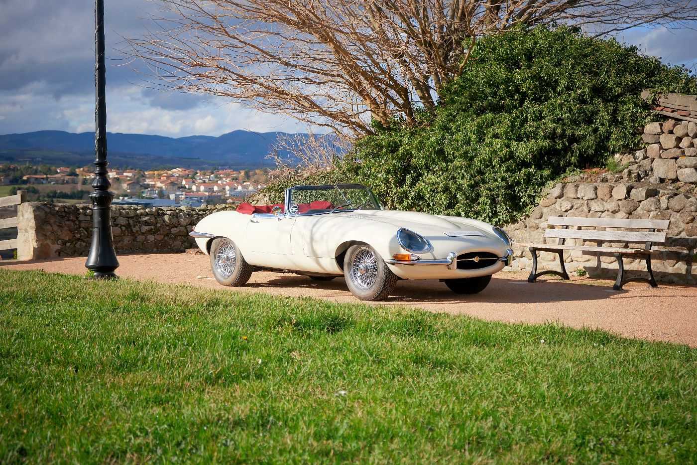 Jaguar Type E