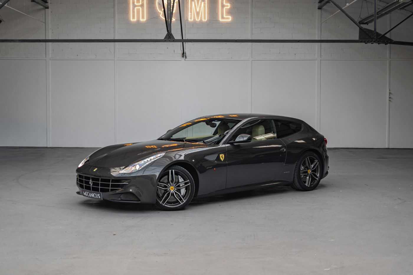 Ferrari FF