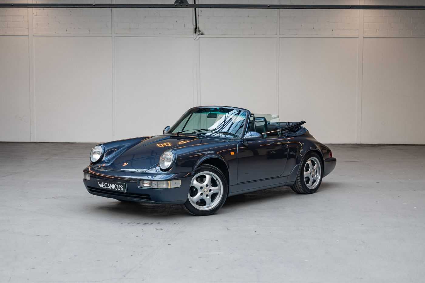 Porsche 964
