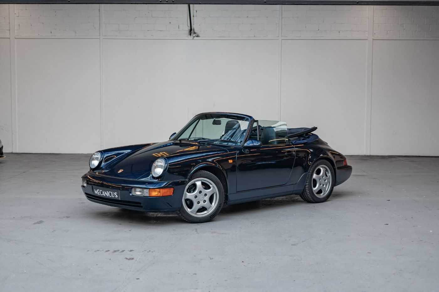 Porsche 964