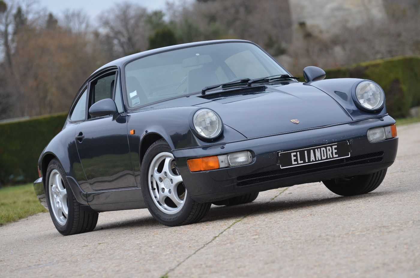 Porsche 964