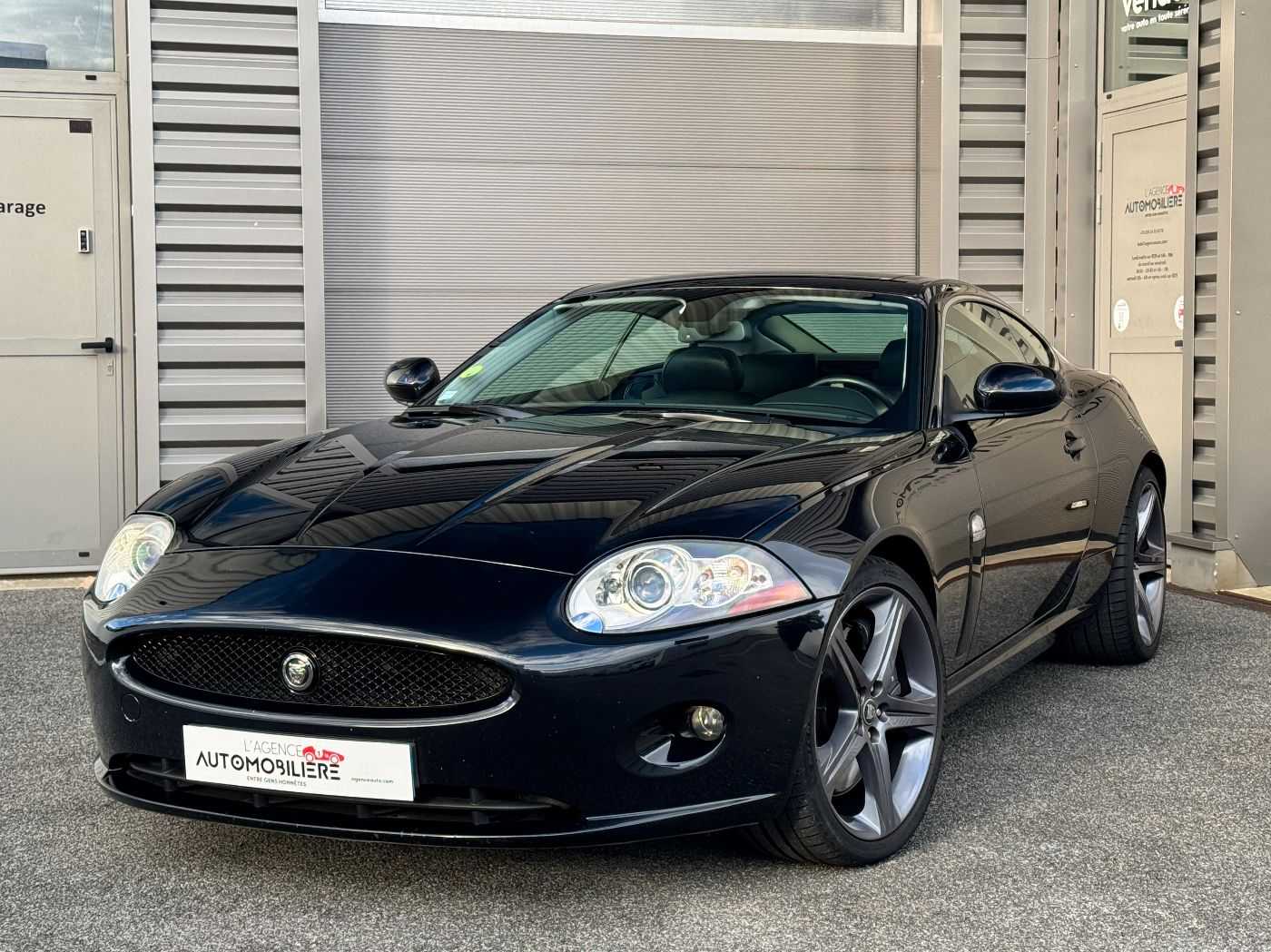 Jaguar Série - XK V8
