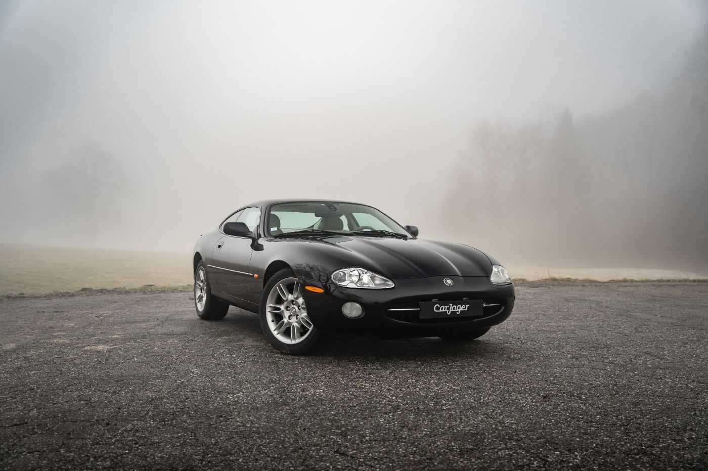 Jaguar XK8