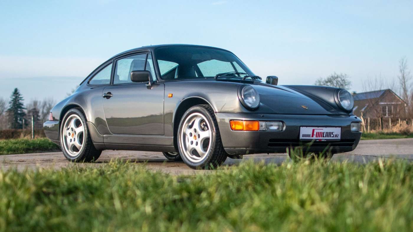 Porsche 964