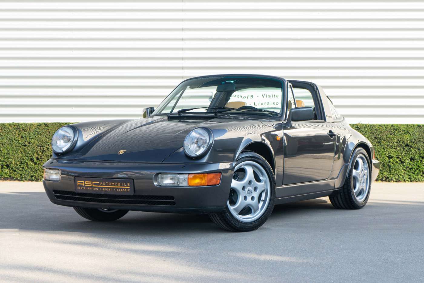 Porsche 964