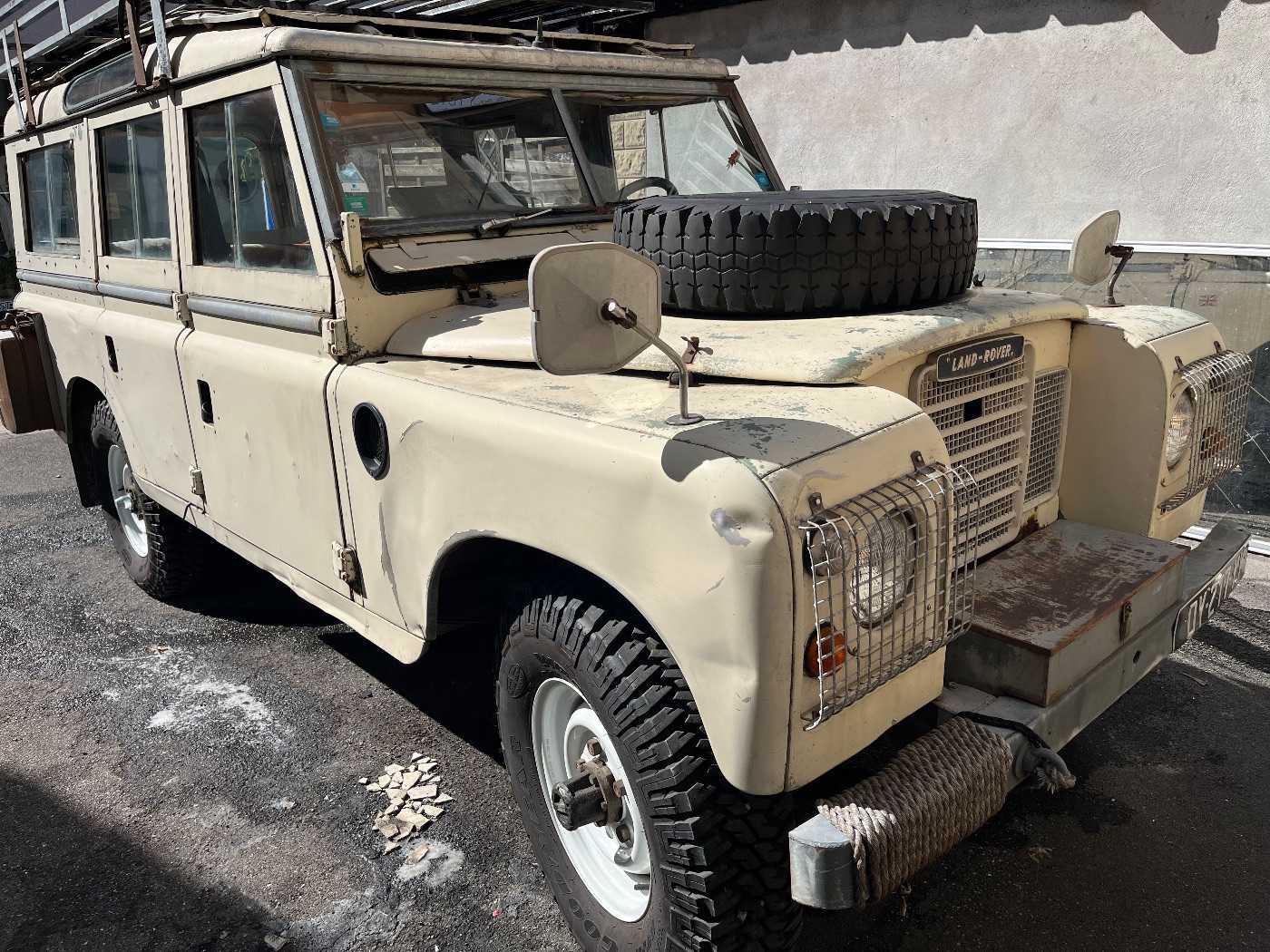 LandRover 109