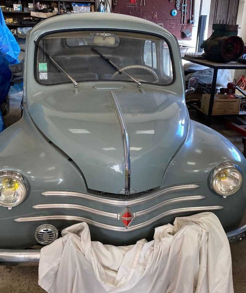 Renault 4 CV