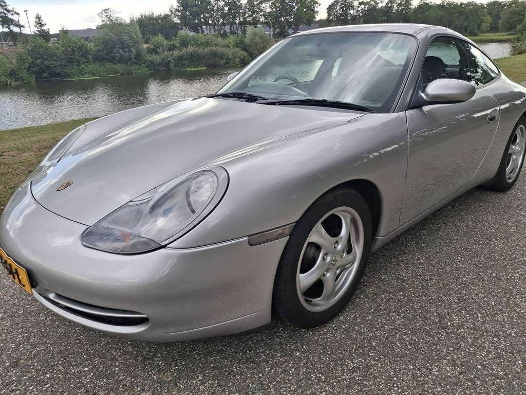 Porsche 996